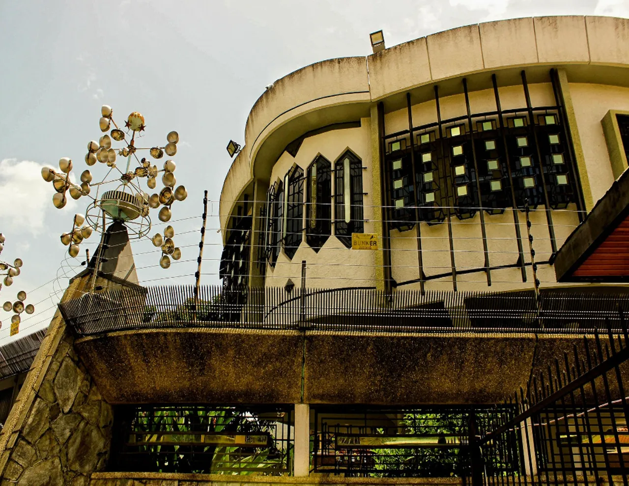WILFREDOCAV - VOLUME 1 ISSUE 4 - PHOTO 3.jpg