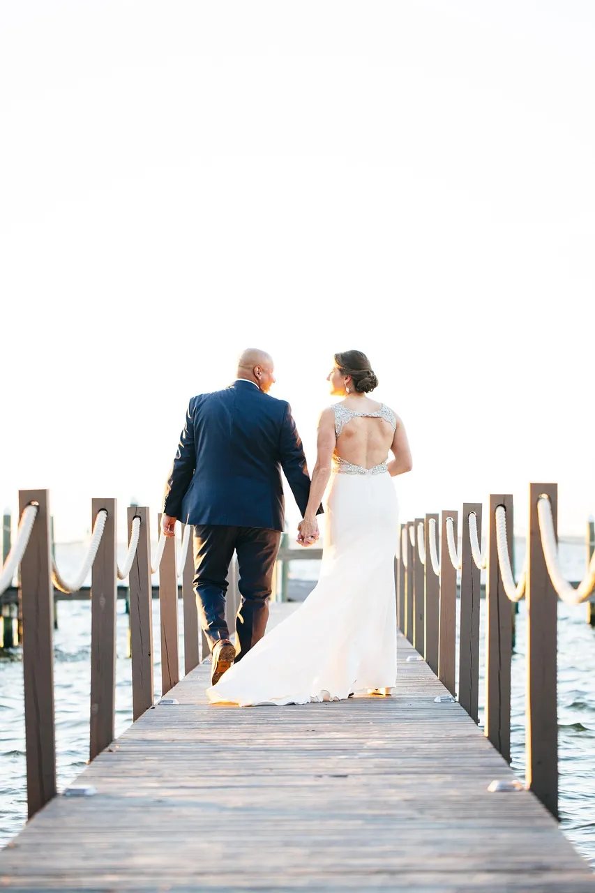 wedding-4795075_1280.jpg