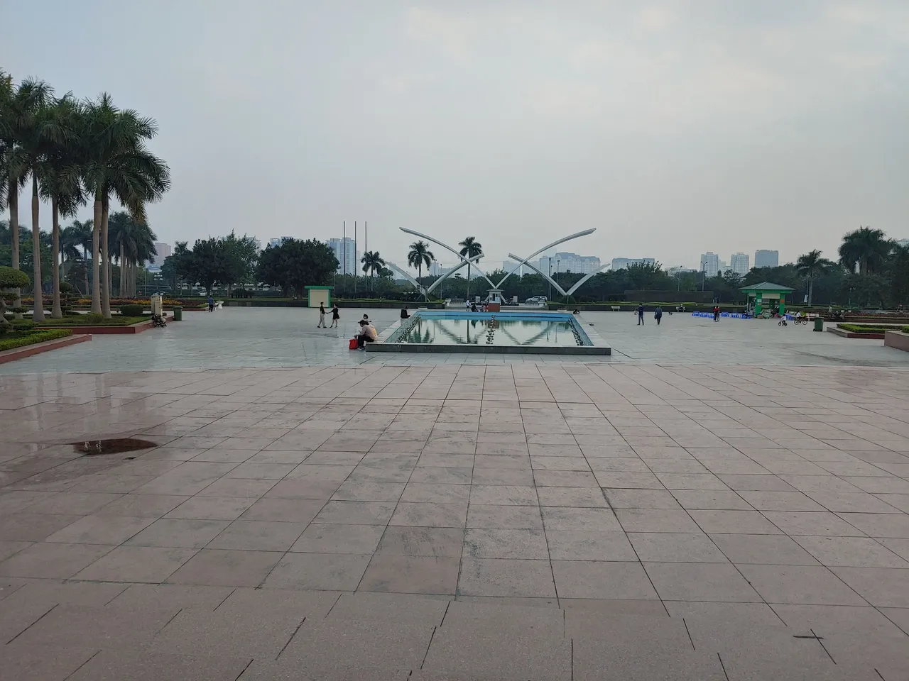 0104221650a_HDR.jpg