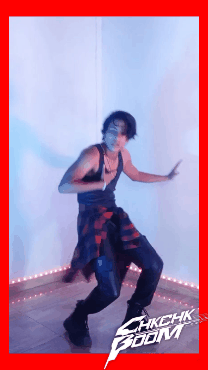 GIF_20240819_225058_065.gif