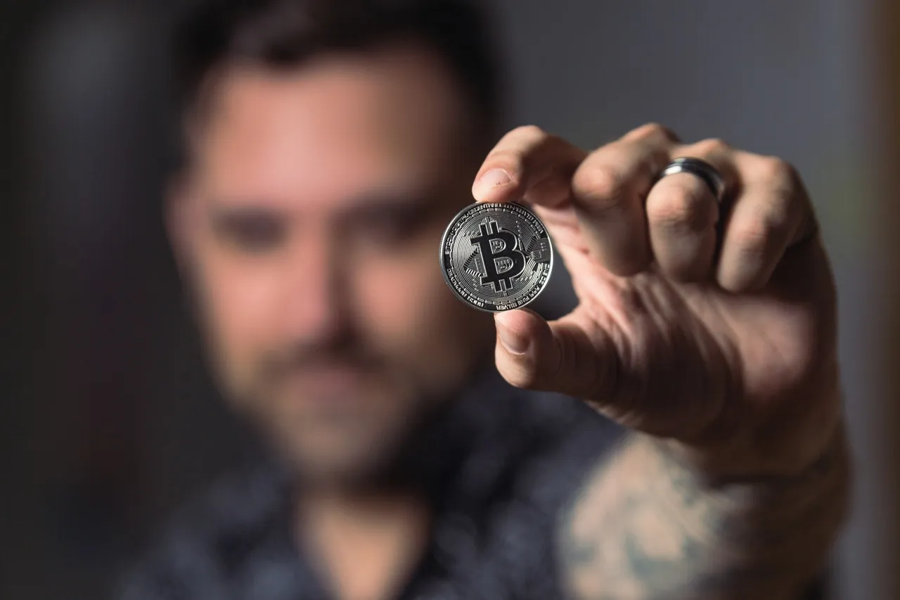 pexels-crypto-crow-1447418 (1).jpg