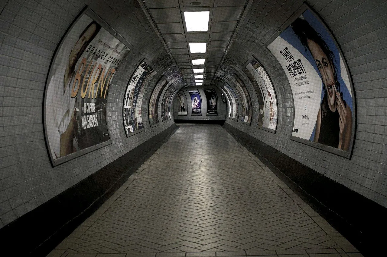 london-underground-4367265_1280.jpg
