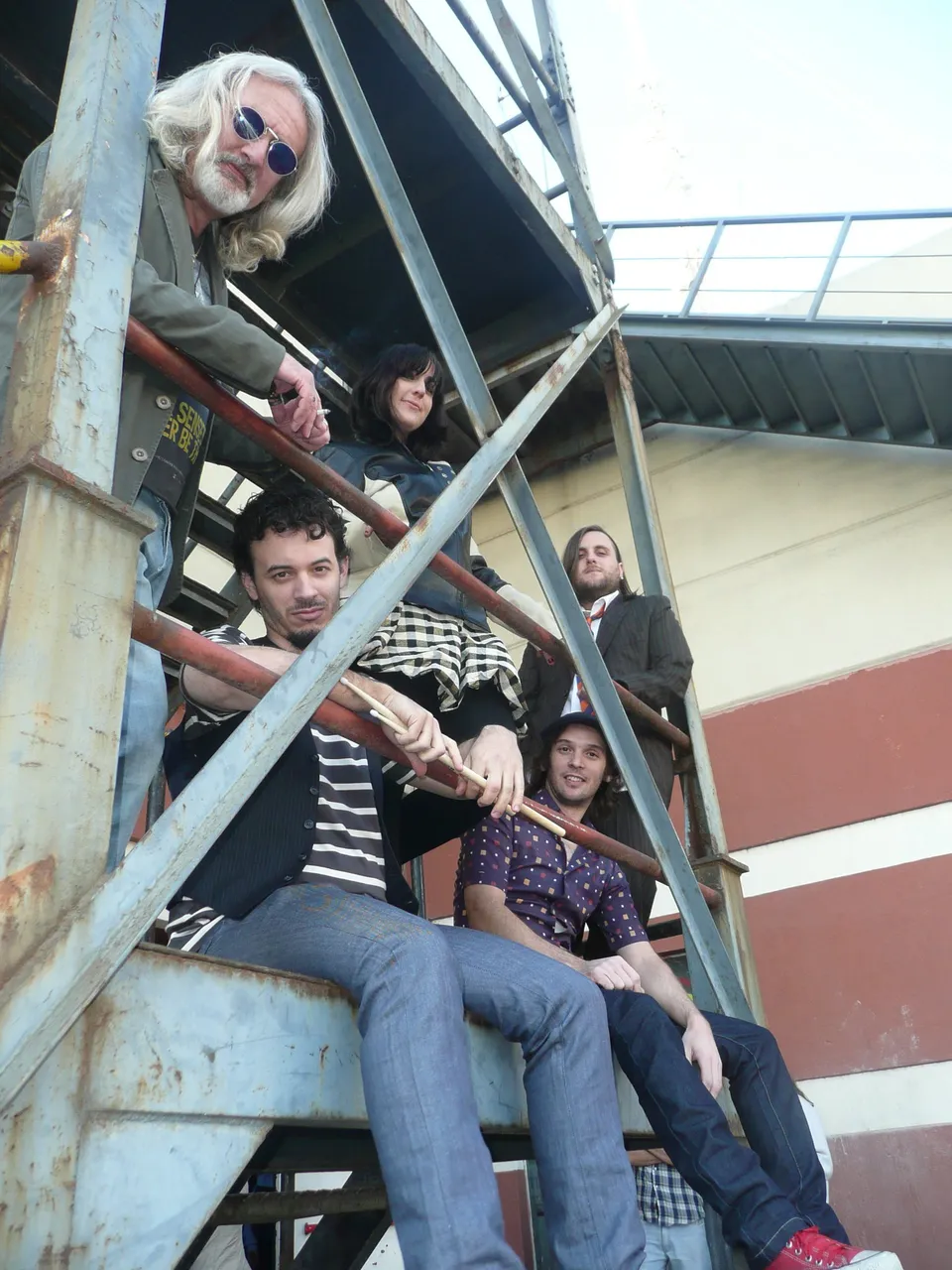 bandphoto.jpg