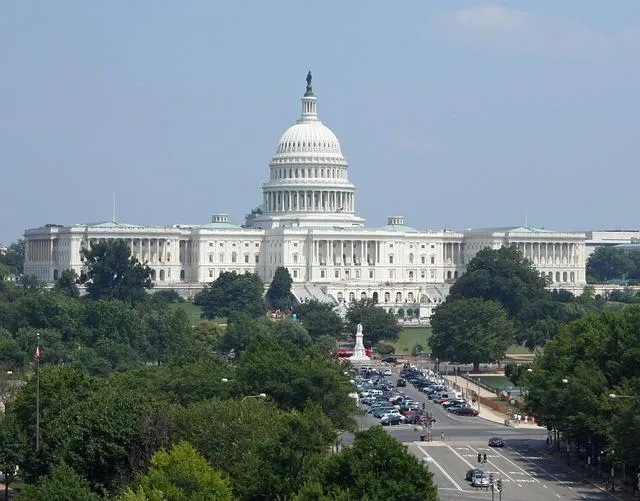 capitol-22546_640.jpg