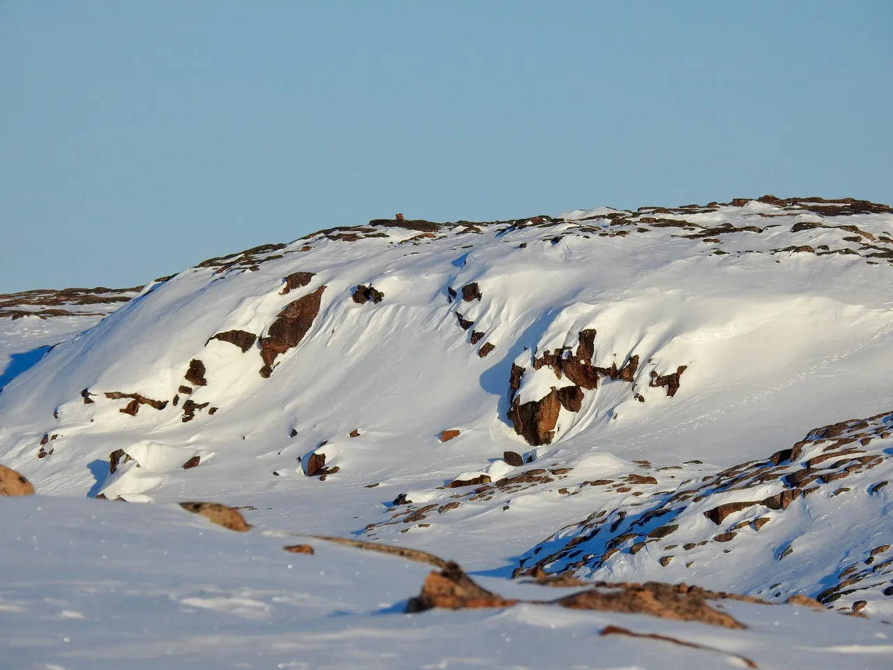 The northern shores of Glednumbria (But really, Avajja Island near Igloolik)