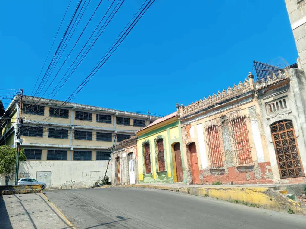 avel1.jpg