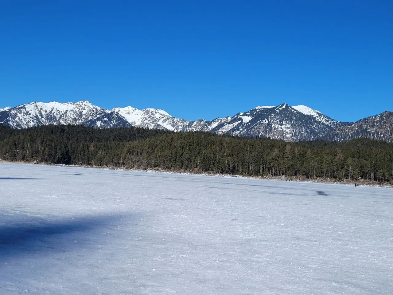 Eibsee eingefroren feb.jpg