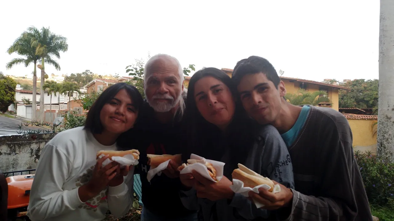 choripanada-1.jpg