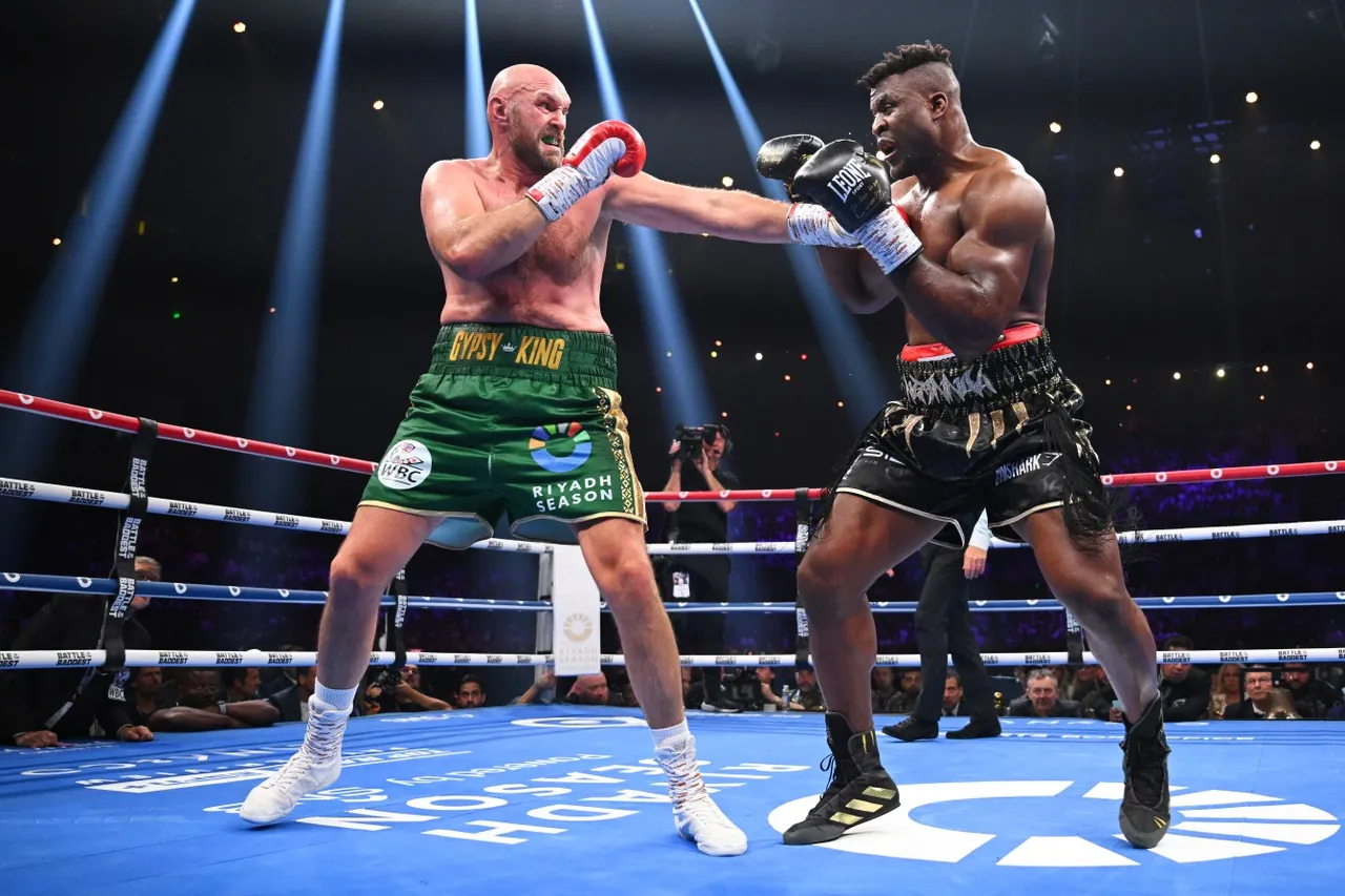 tyson-fury-francis-ngannou-exchange-855692730.jpg