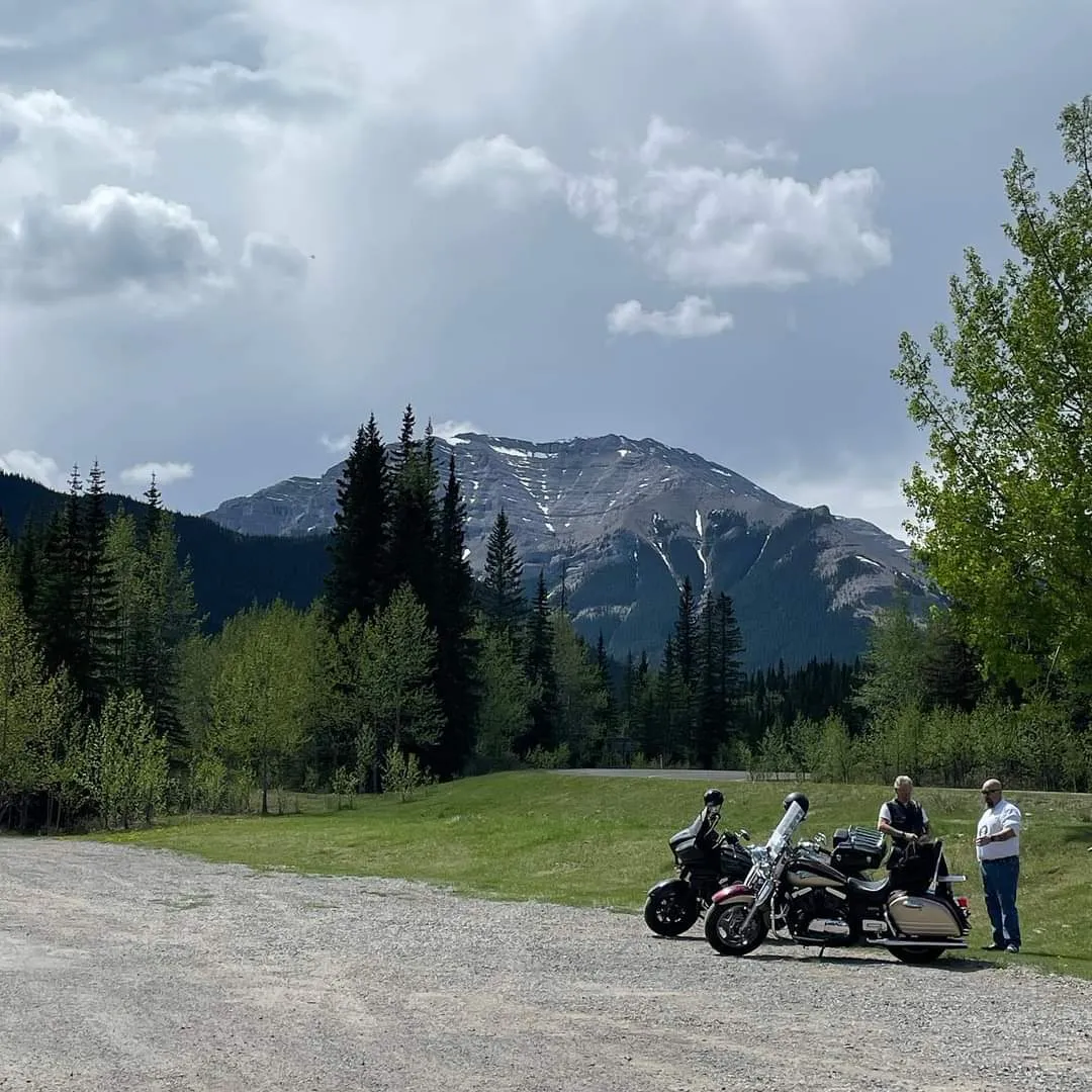 Sheep River Parking lot view.jpeg