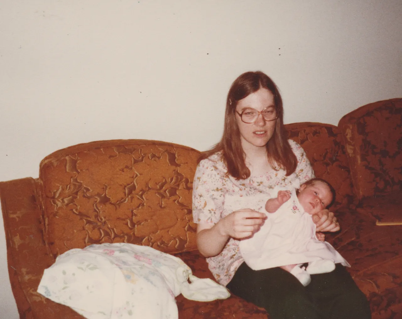 1980 apx - Mom holding Katie 01.jpg