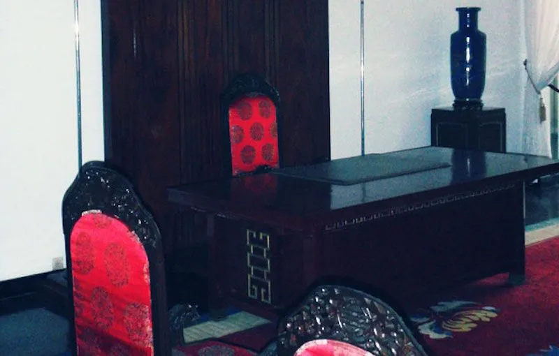presidents-desk-in-the-formal-meeting-room.jpg