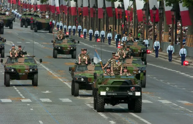 Defile-du-14-juillet-Regiment-630x405-C-DR.jpg