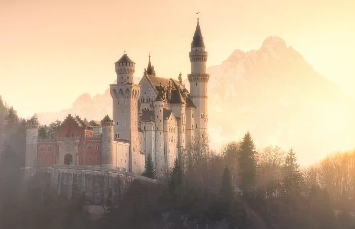 19-neuschwanstein-castle-germanyjpg-728x728.jpg