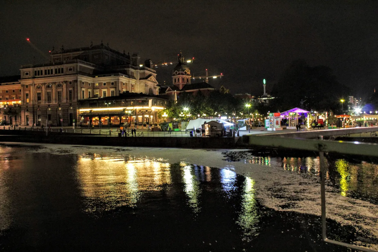 by night 2