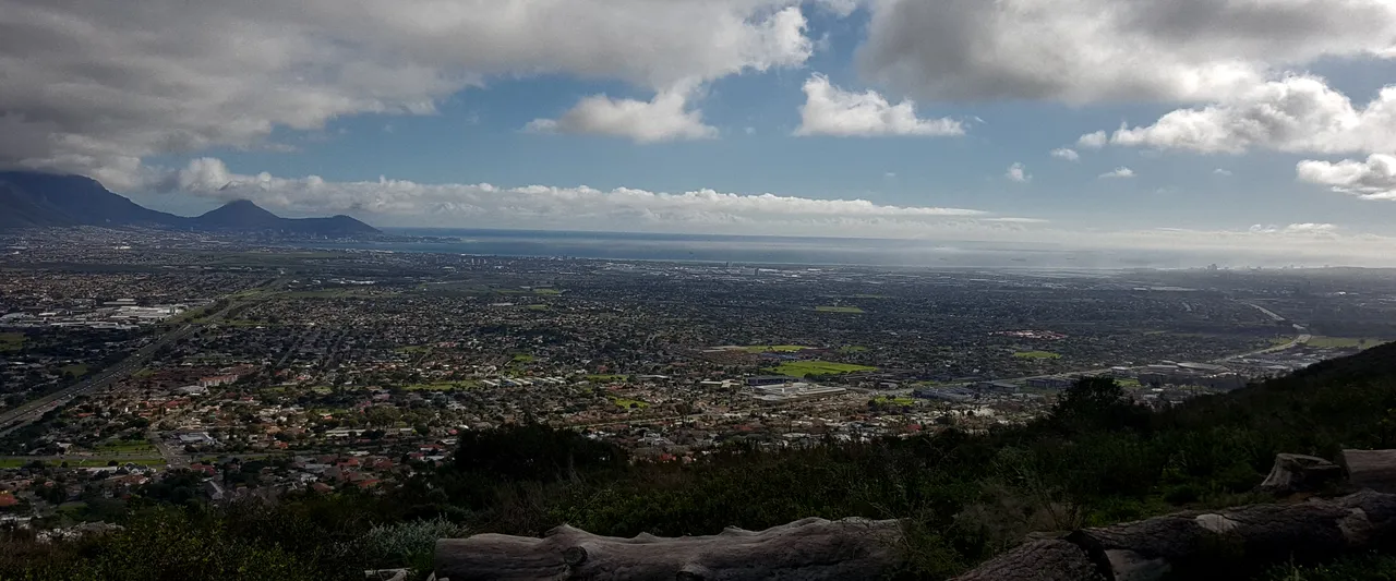 harbour_VIewpeakd.jpg