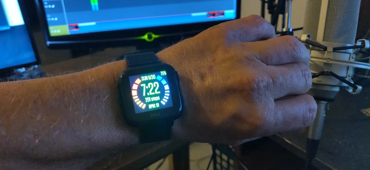 fitbitversa.jpg