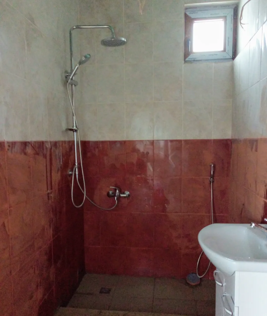 new bathroom.jpg