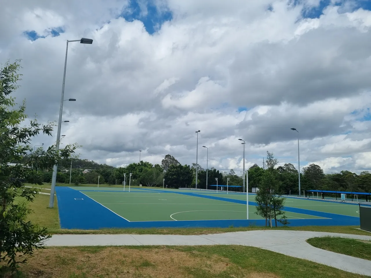 Netball is another of the many team sports operating in park which is getting very popular nowadays. The National Netball competition is fast and exciting and is well worth watching live or on television.