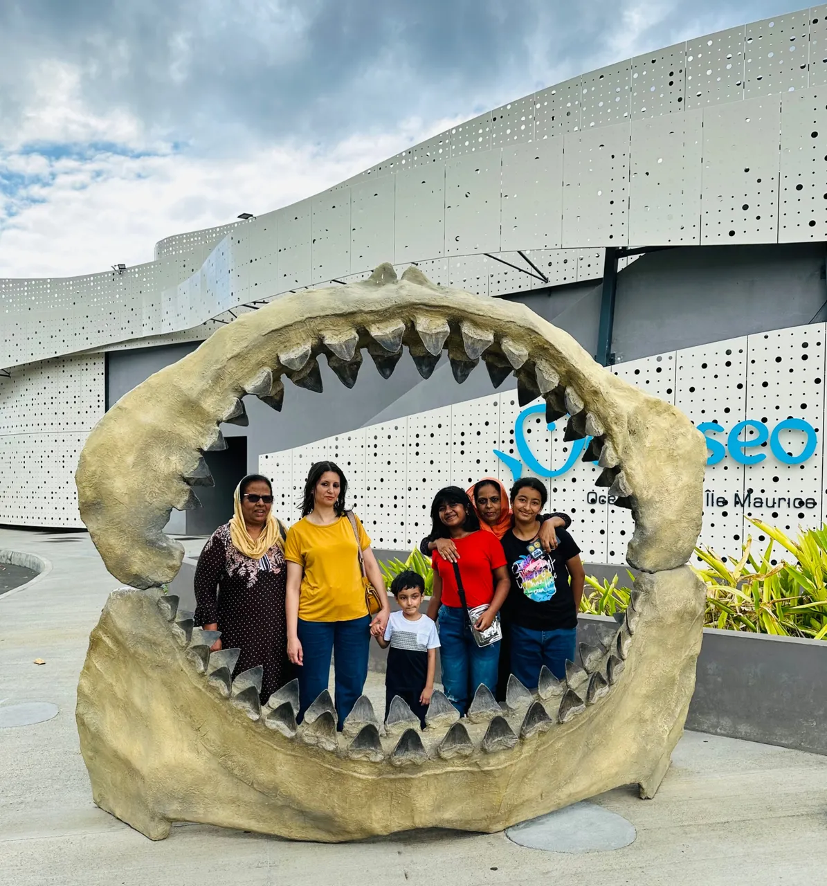 Part of my family members who were with me yesterday at Odysseo. This is at the entrance…