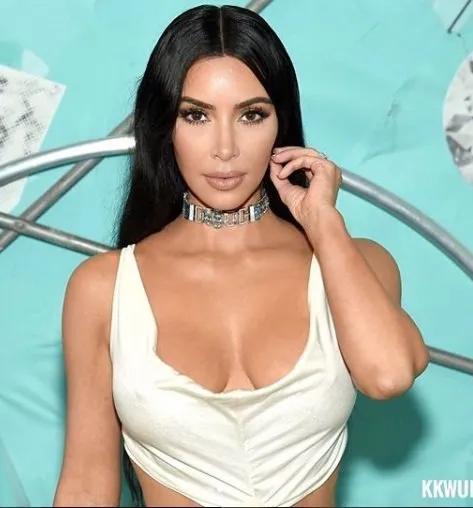 Priyanka Chopra Kim Kardashian