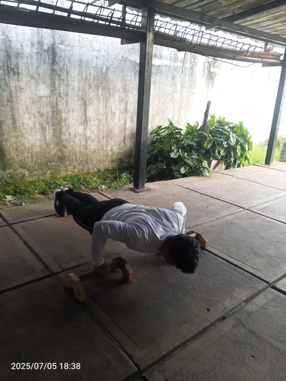 lfYj735N0ombcBdd_WhatsApp_Image_2025-07-05_at_11.36.50_PM_3.webp