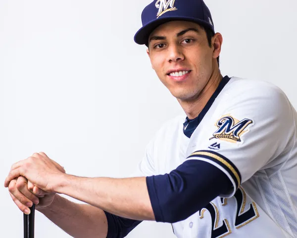 Brewers_Yelich_GettyImages-923091850 _OP_1_CP__1522188902432.jpg_82217461_ver1.0_640_480.jpg