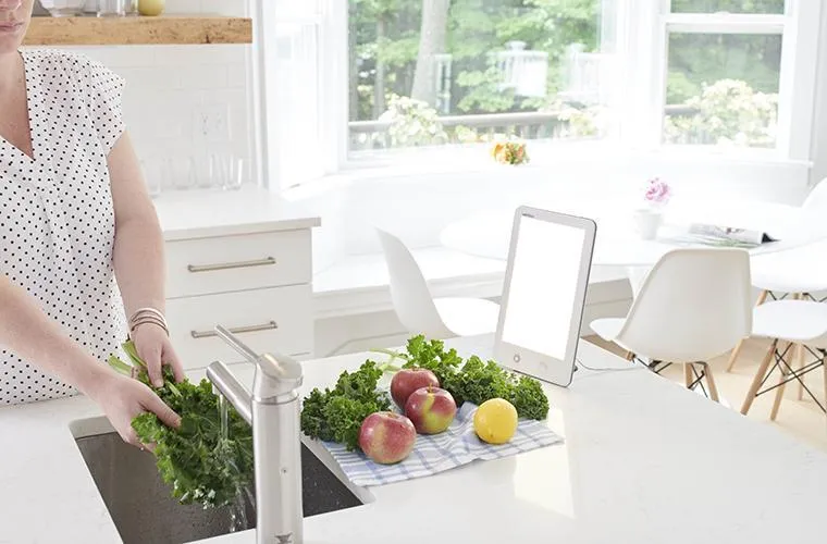 HappyLight-Touch-2_Kitchen_VT32_2_800x_10c52203-3e38-4a5c-b14b-31db5b3976df_1000x.jpg