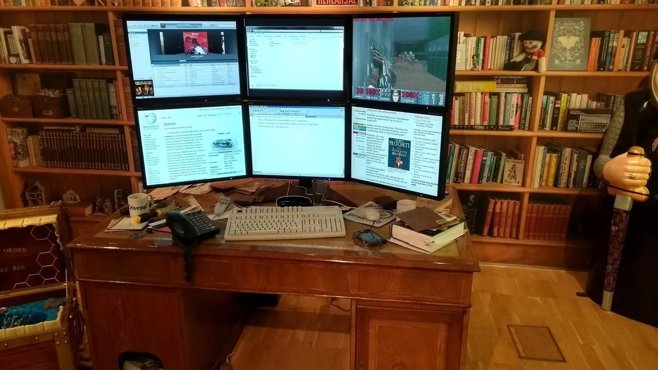 Desk