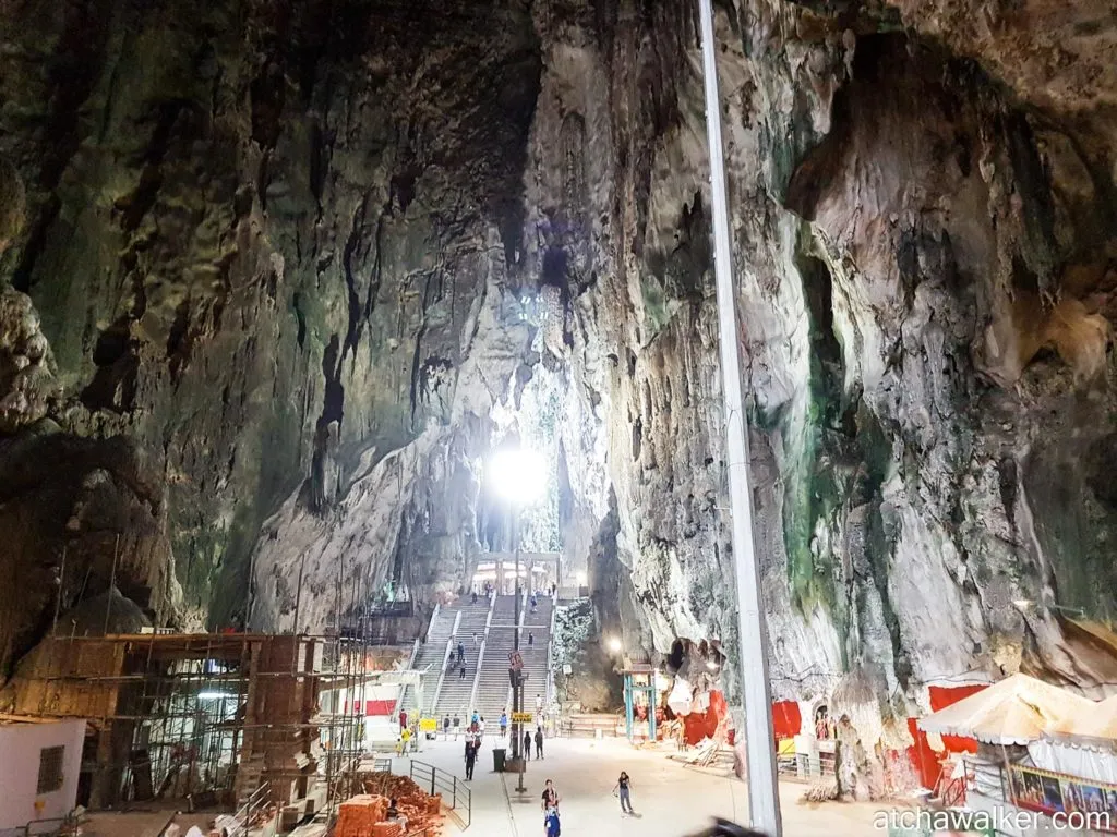 Intérieur des Batu Caves - Kuala Lumpur