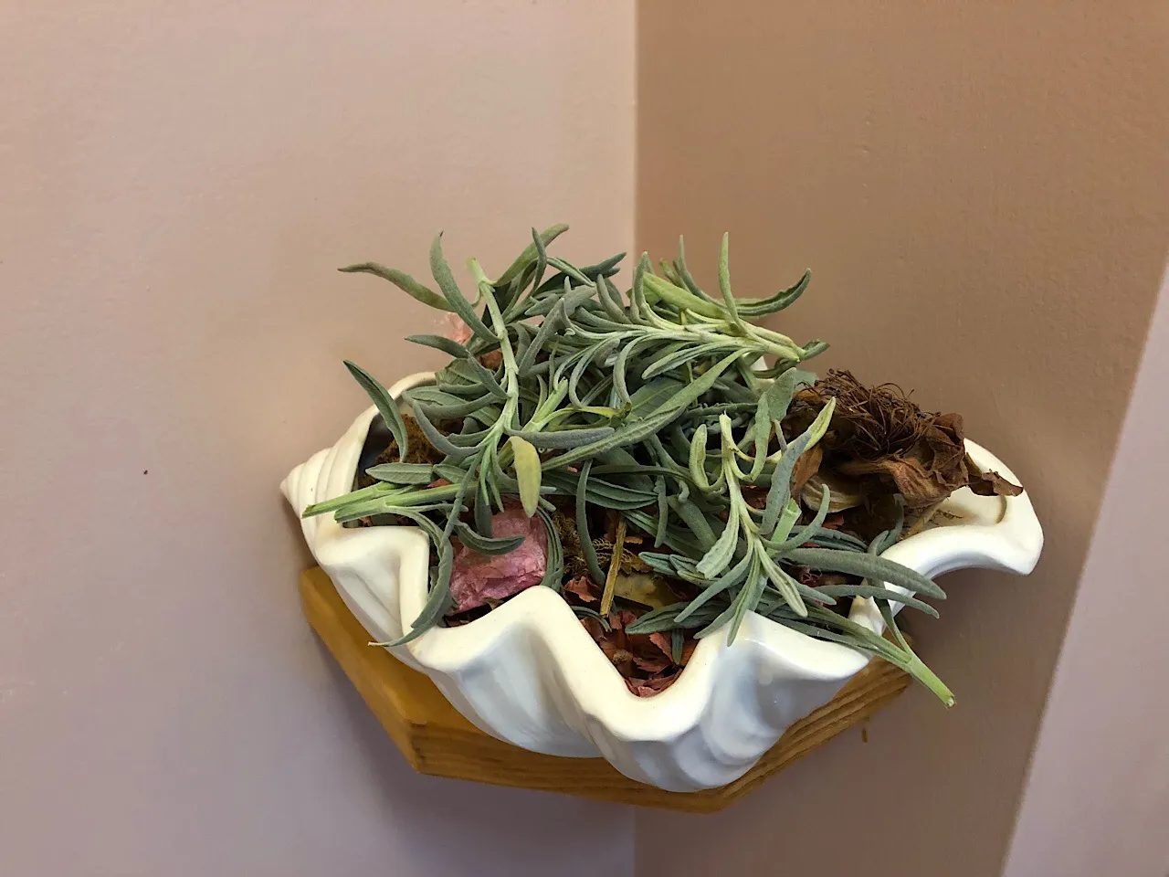 Pot Pourri with Lavender