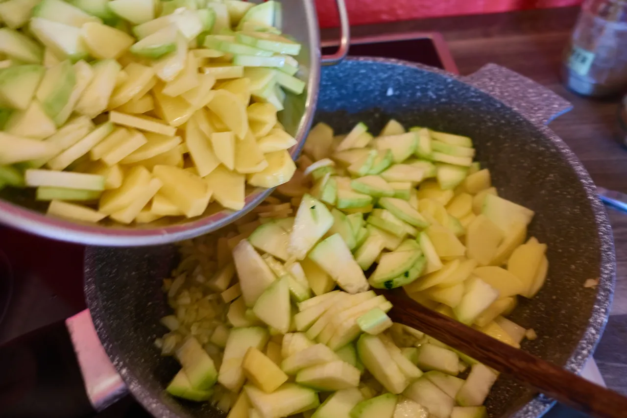 DSC08776.jpg