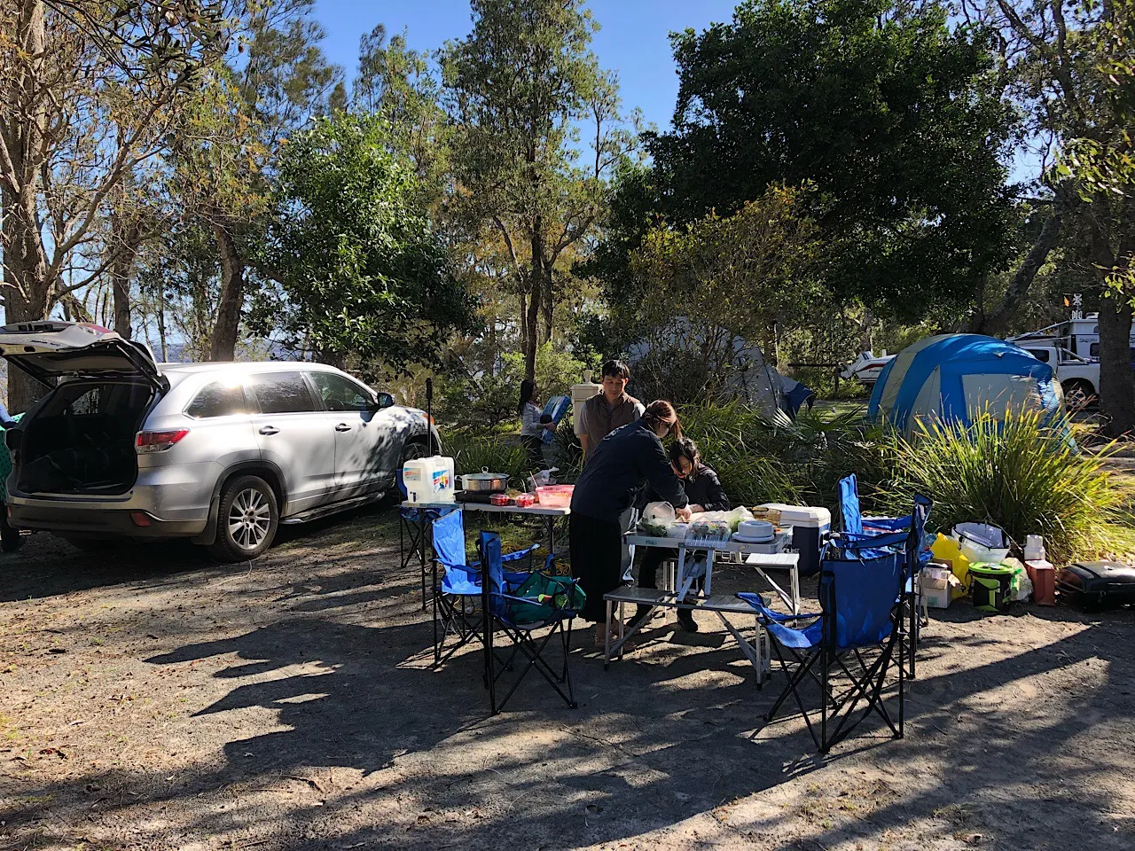 Setting up the camping kitchen