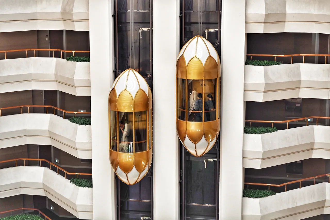 Elevator.jpg