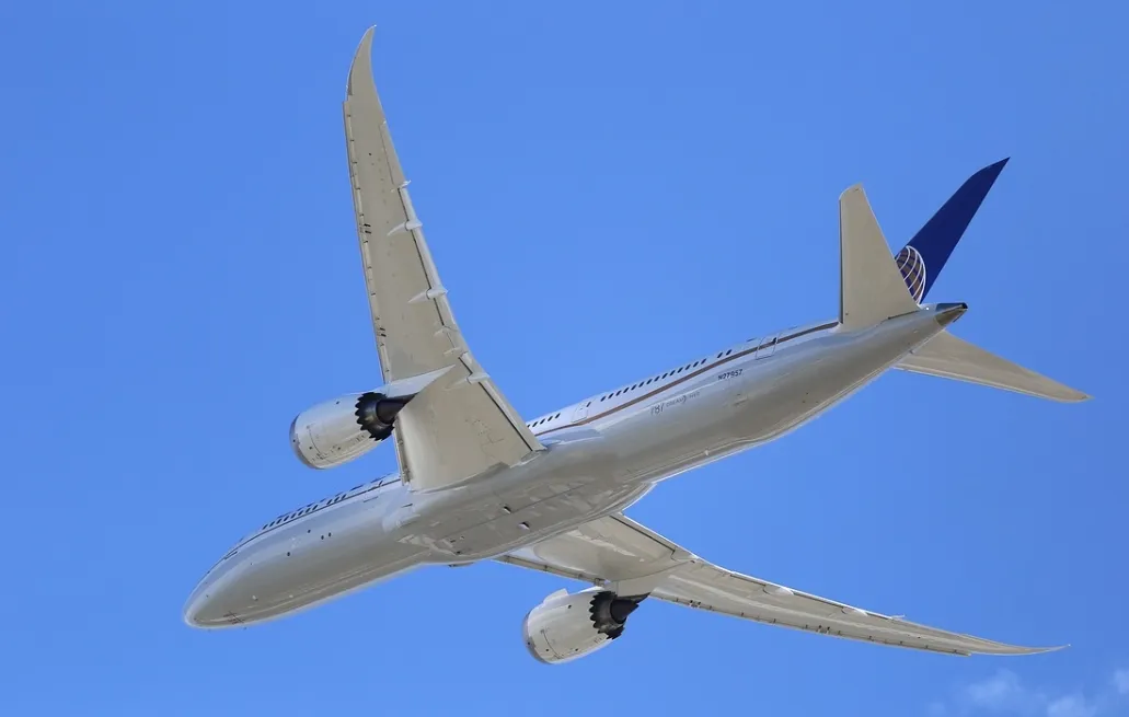 airplane.jpg