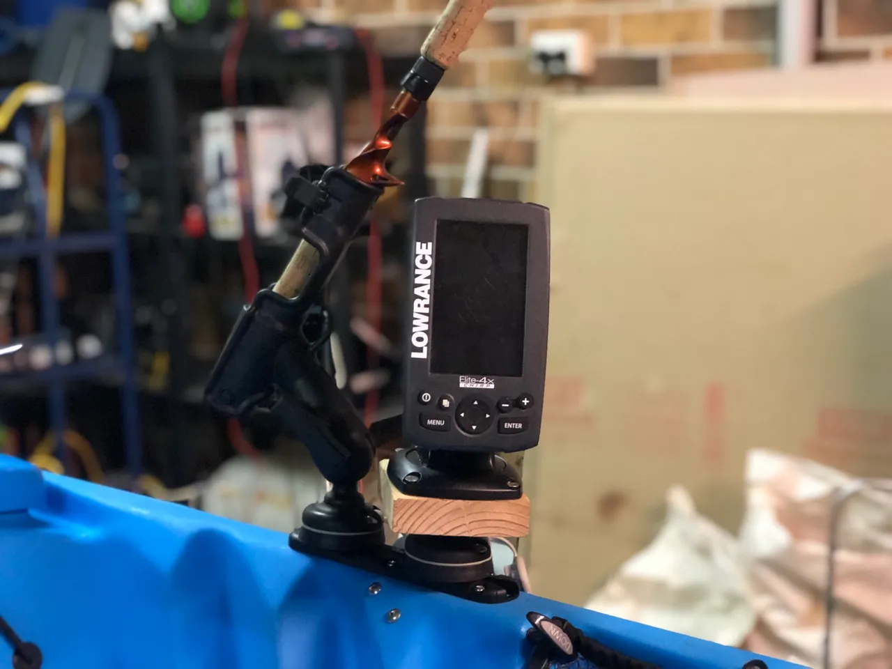 Lowrance sounder on Hobie Revolution 11