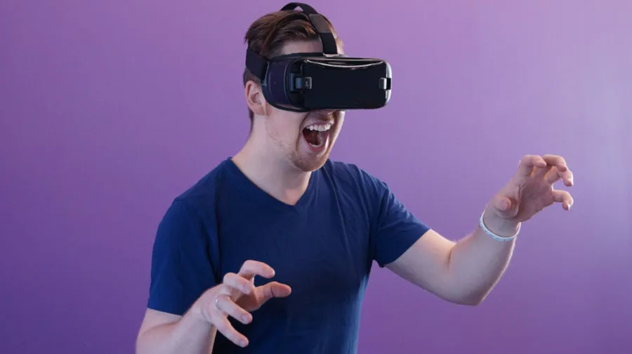 vr_small.jpg