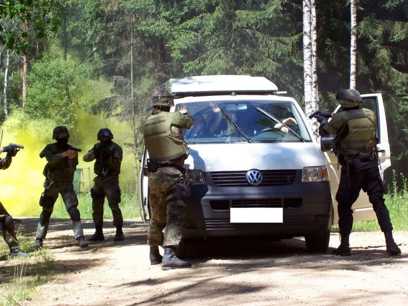 mout-kfz.jpg