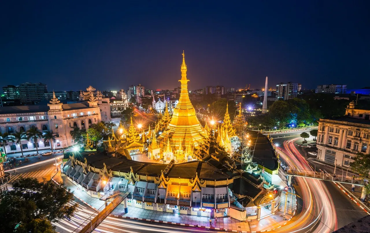 yangon_night.jpg