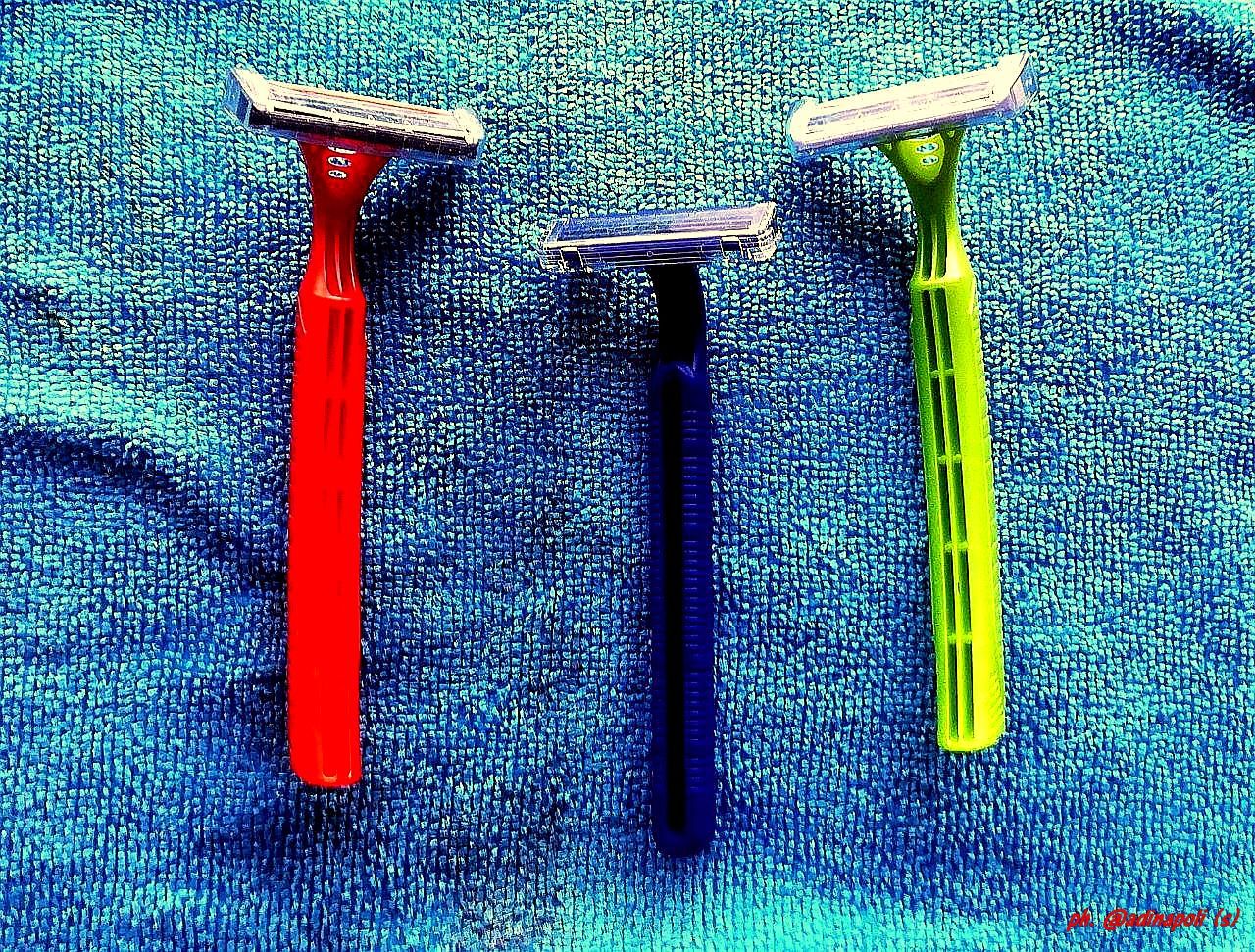 razors_photo.jpg