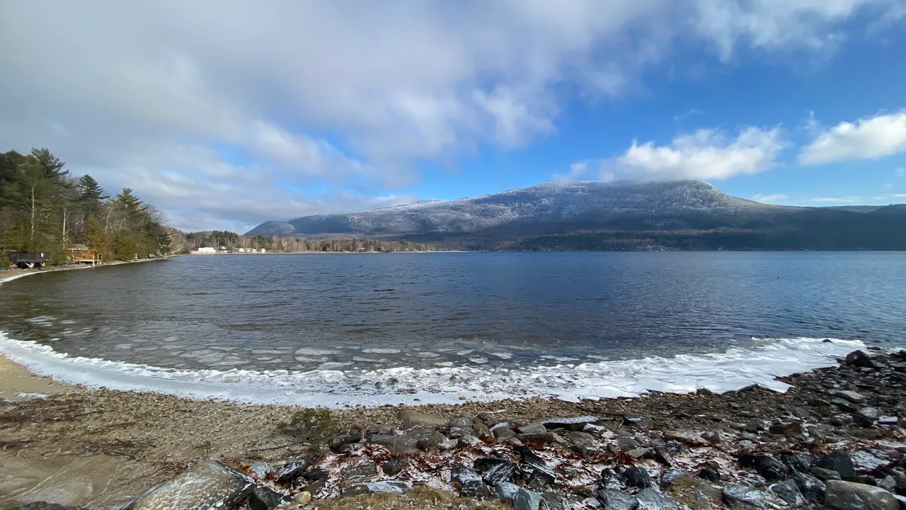 Wintery lake