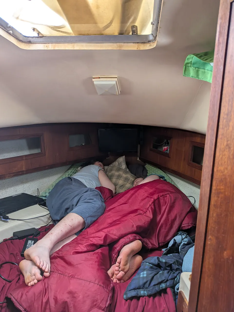 sleeping-kids.jpg