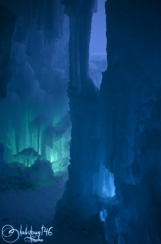 ice_castle17.jpg