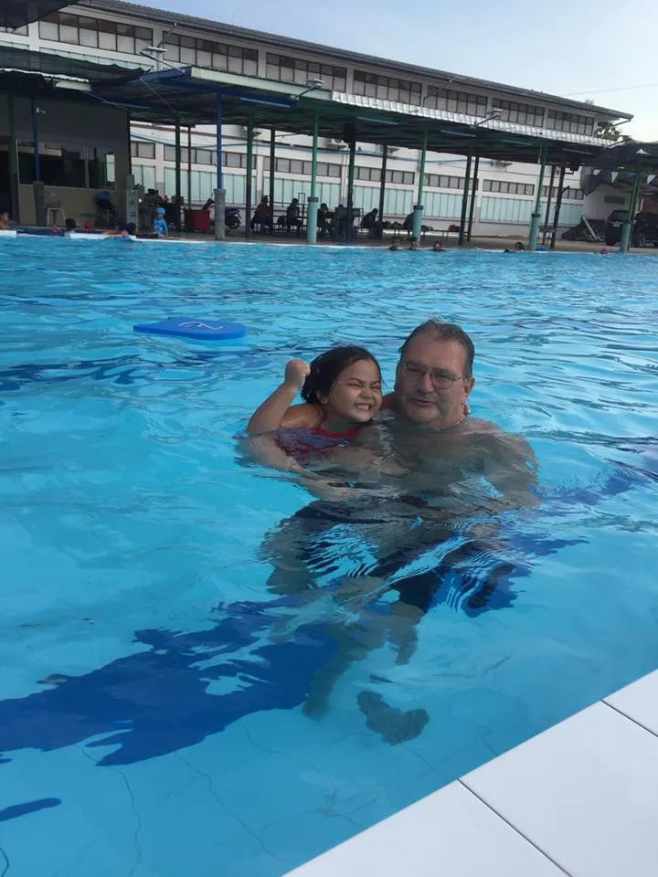 swimming 9.jpg