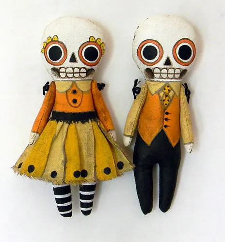 muertosdolls.jpg