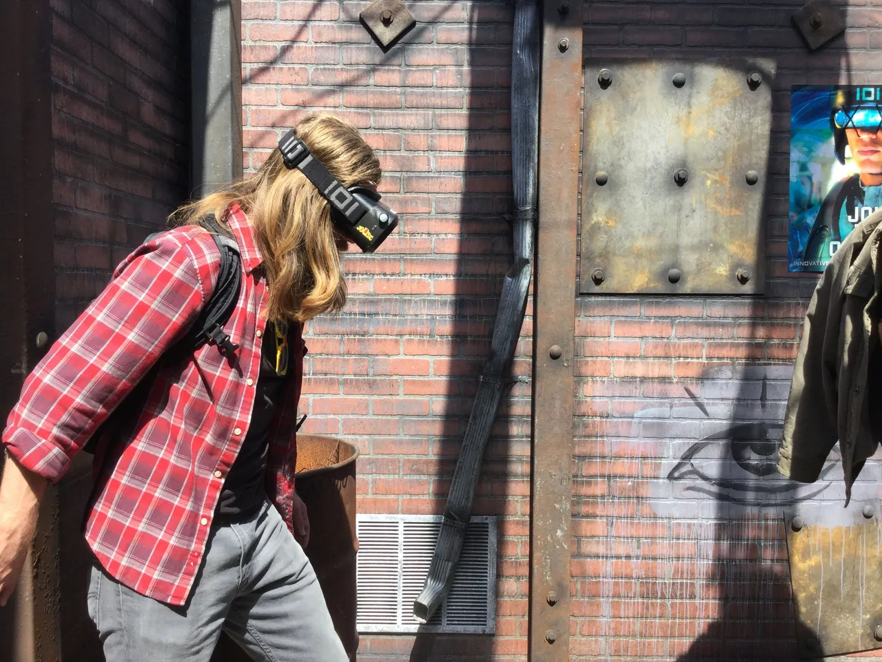 vr goggles.JPG