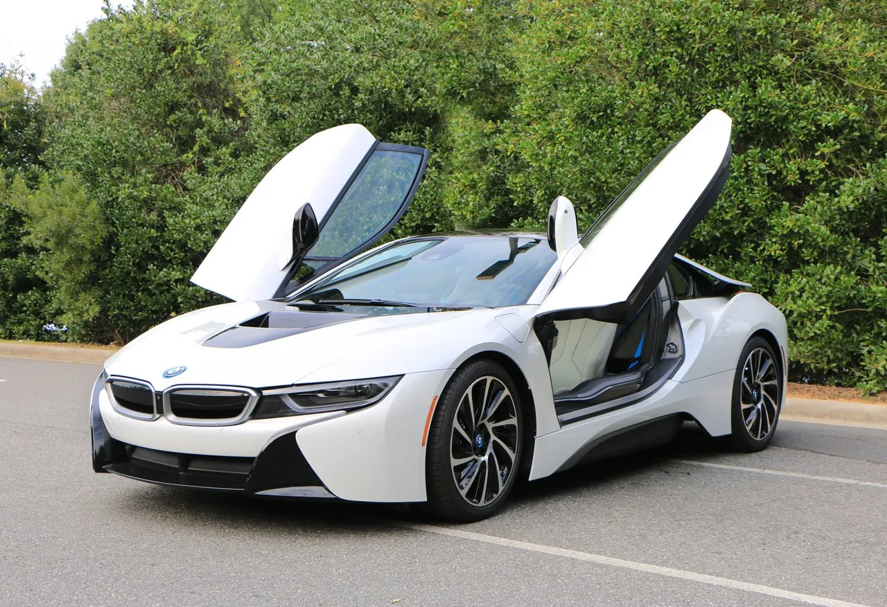 bmw-i8-FRONT.jpg