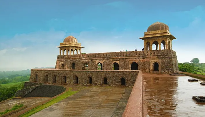 Mandu Fort.jpg