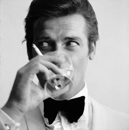 roger-moore.jpeg