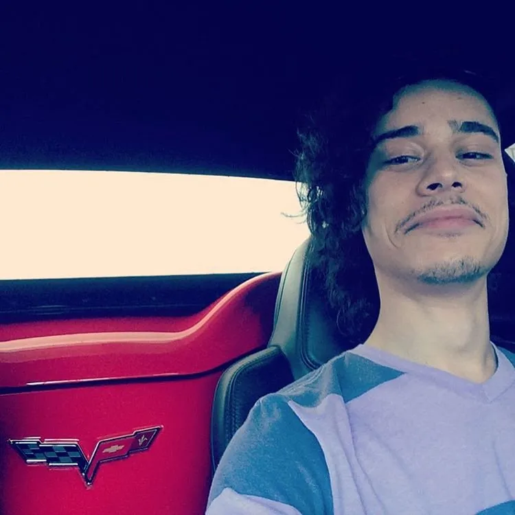 im in a corvette muthafucka